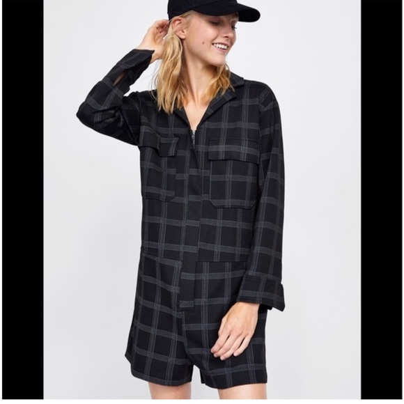 ZARA | Plaid Shorts Jumpsuit Romper Zipper Long Sleeves Size Small New NWT - Picture 1 of 11